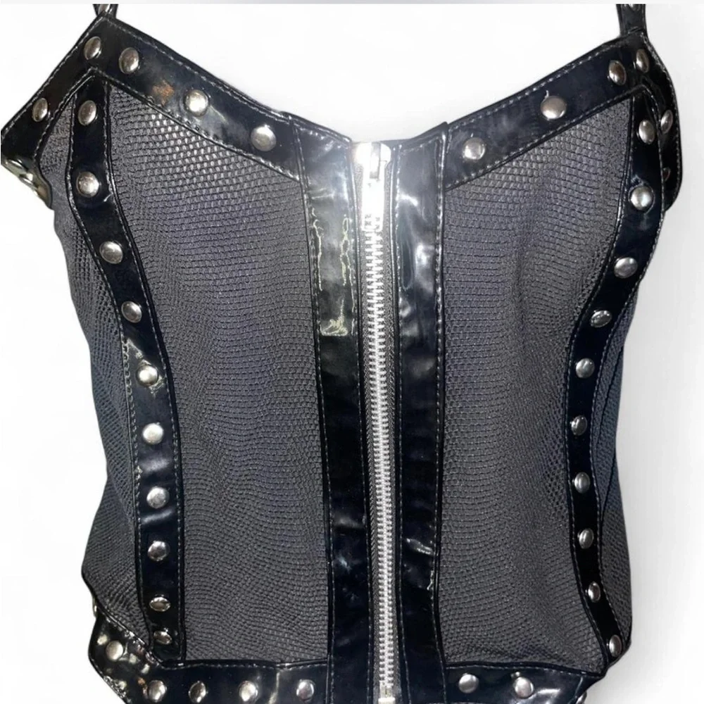 Elegant Moments Patent Leather Mesh Corset with Silver Studded M - Picture 4 of 11